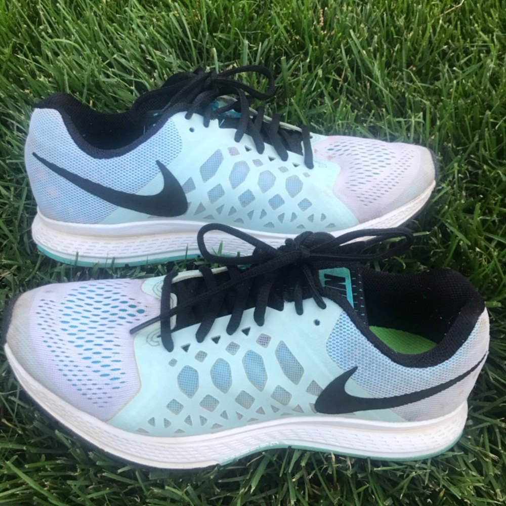COPY - Nike Tennis Shoes